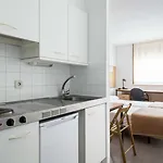 ホステル Residencia Universitaria Resa Campus De Montilivi
