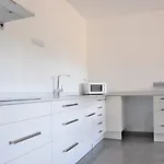 Residencia Universitaria Resa Campus De Montilivi ホステル ジローナ