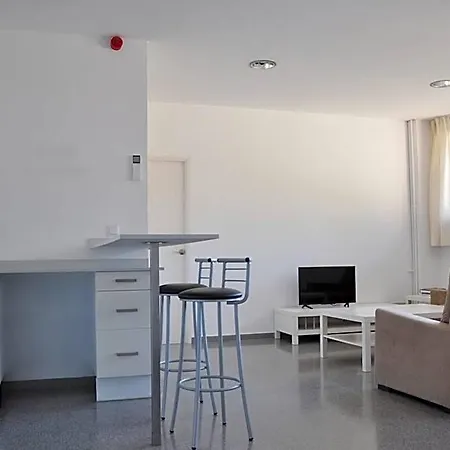 بيت شباب Residencia Universitaria Resa Campus De Montilivi خيرونا