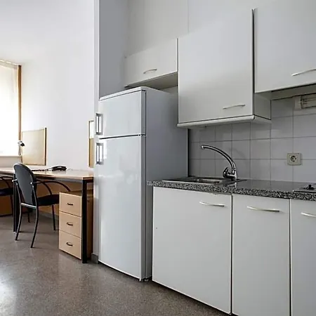 Residencia Universitaria Resa Campus De Montilivi