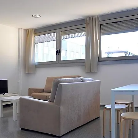 Residencia Universitaria Resa Campus De Montilivi بيت شباب خيرونا