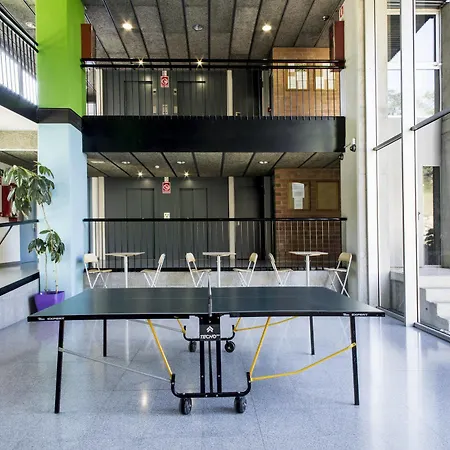 Хостел Residencia Universitaria Resa Campus De Montilivi Жирона