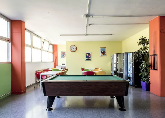 Residencia Universitaria Resa Campus De Montilivi