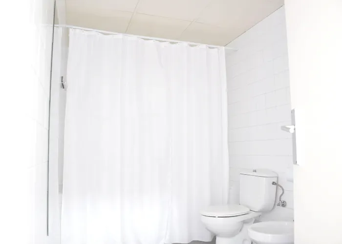 Residencia Universitaria Resa Campus De Montilivi Hostel Gerona