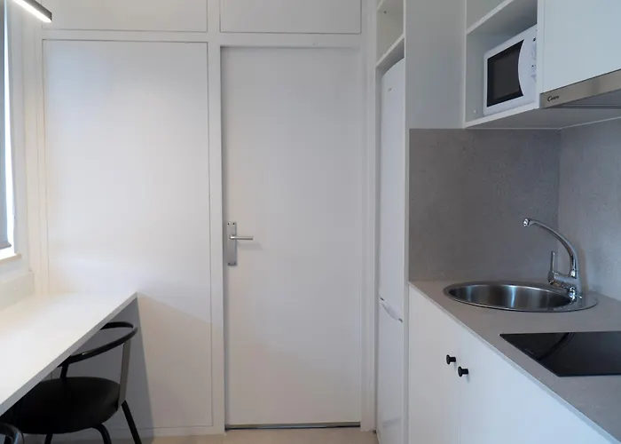 بيت شباب Residencia Universitaria Resa Campus De Montilivi *