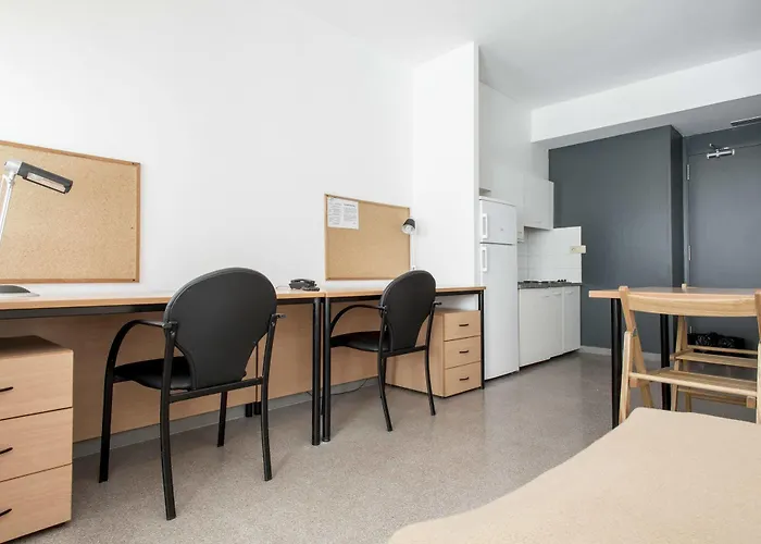 Residencia Universitaria Resa Campus De Montilivi Hostel Gerona