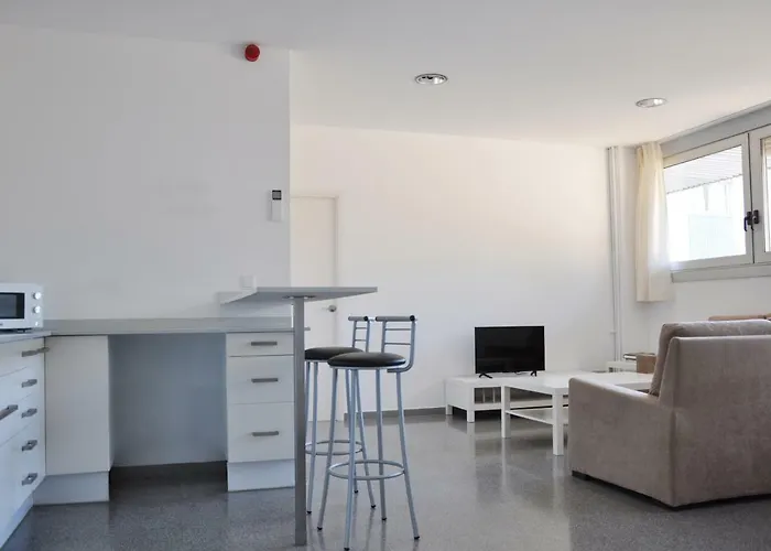 Residencia Universitaria Resa Campus De Montilivi Vandrerhjem *